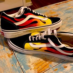 Men’s size 9 USA vans . Worn once.